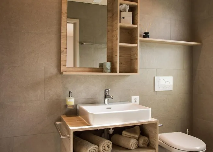 Kronelodge - Self-check-in * Mosnang